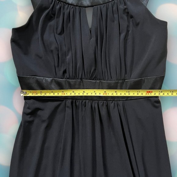 David’s Bridal Women’s Black Sleeveless Keyhole Cocktail Dress Size 6 - Picture 3 of 4